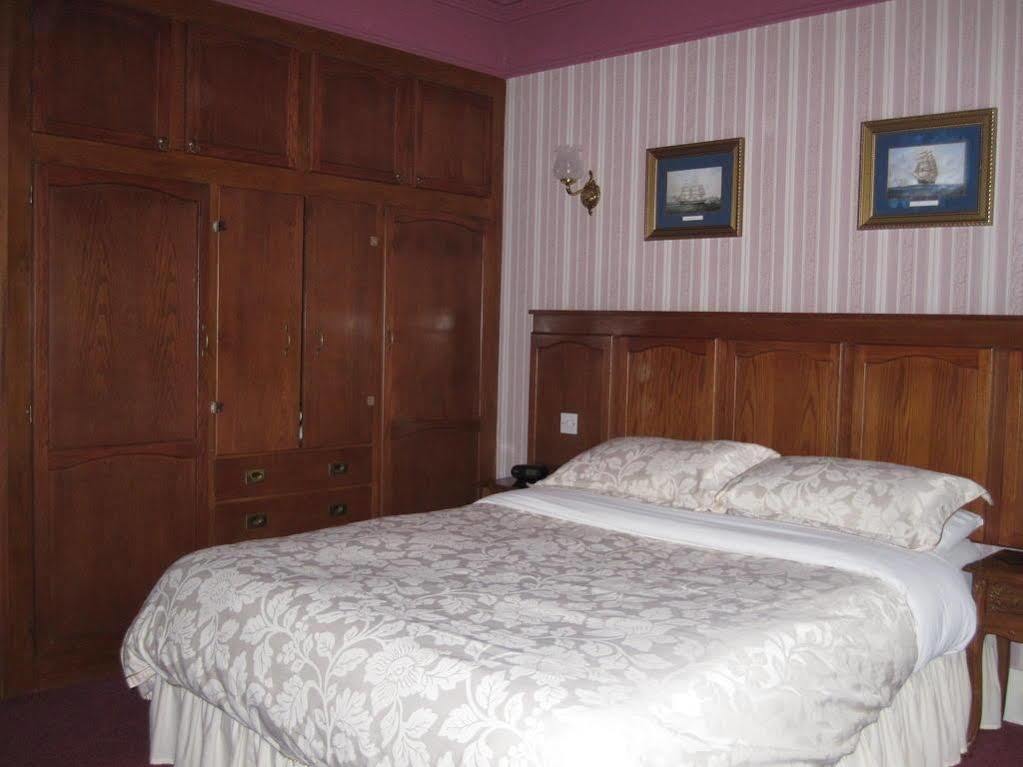 Ellerslie House Hotel Fareham Esterno foto